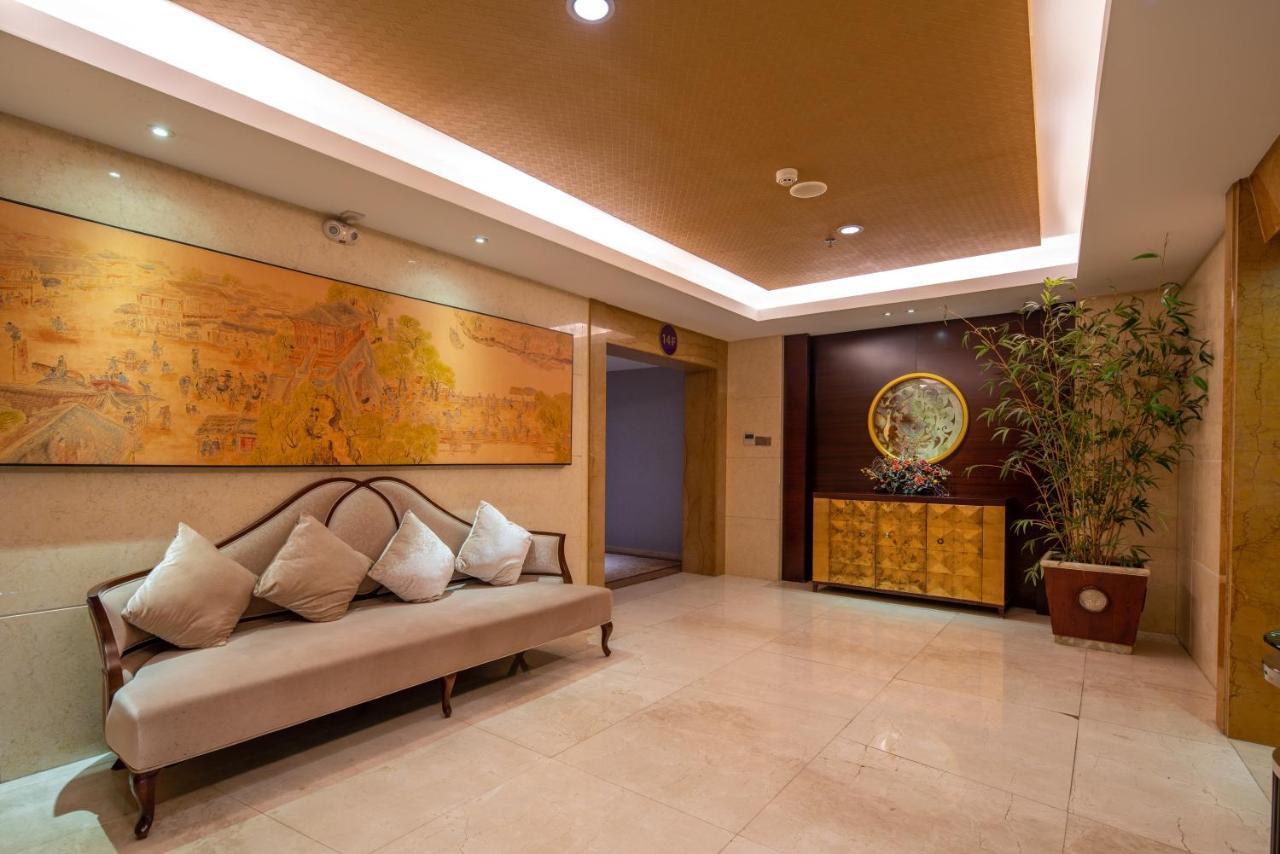 King Royal Hotel Yunfu Екстер'єр фото